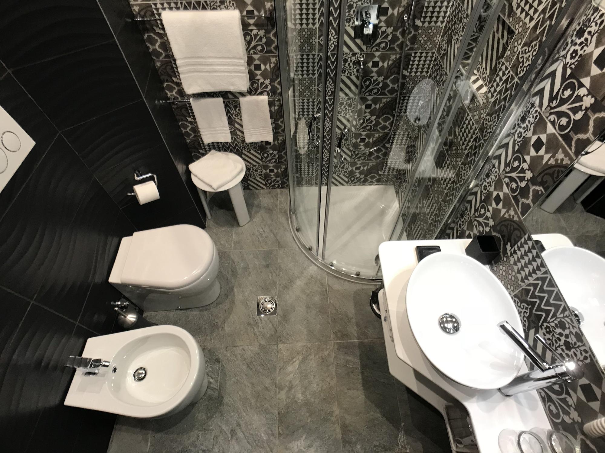 Hotel Mec Милан Экстерьер фото