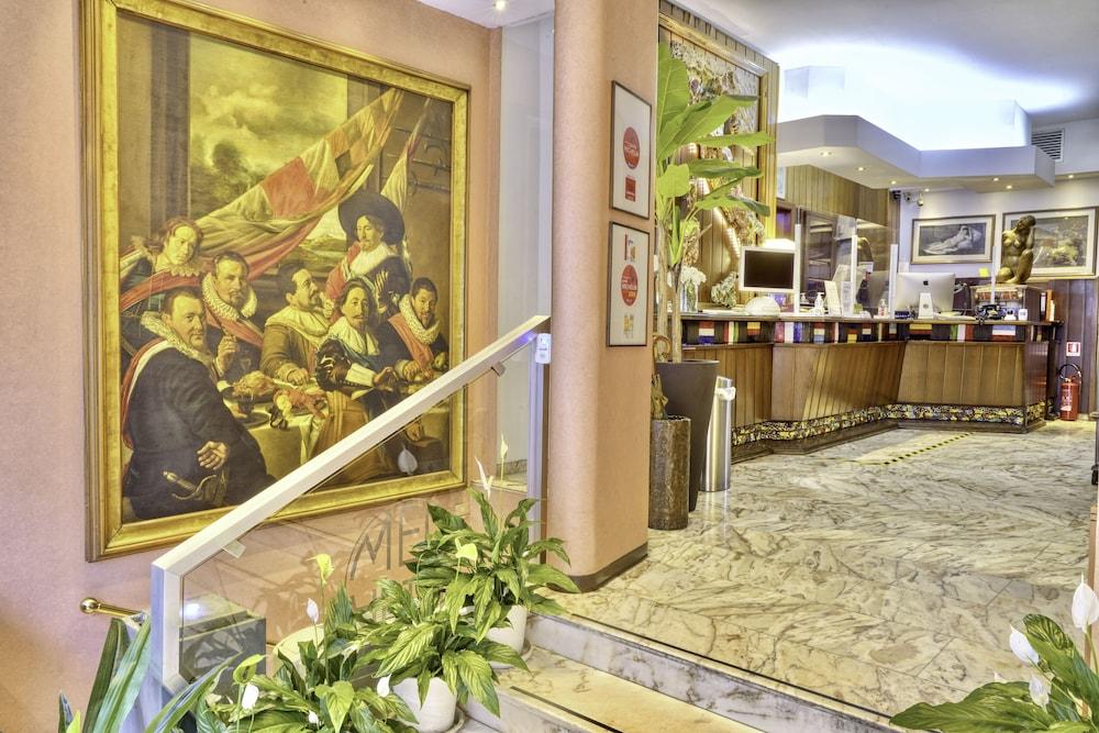 Hotel Mec Милан Экстерьер фото